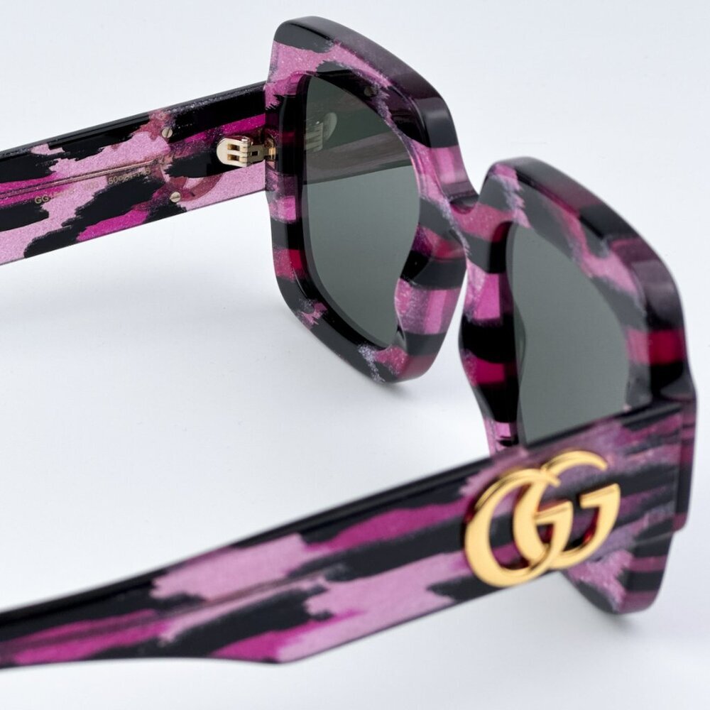 Gucci GG1547S 003 BRAND NEW Sunglasses Black Grey Women Square - Picture 11 of 12